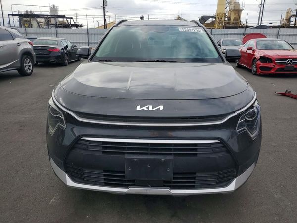 2024 KIA NIRO EX
