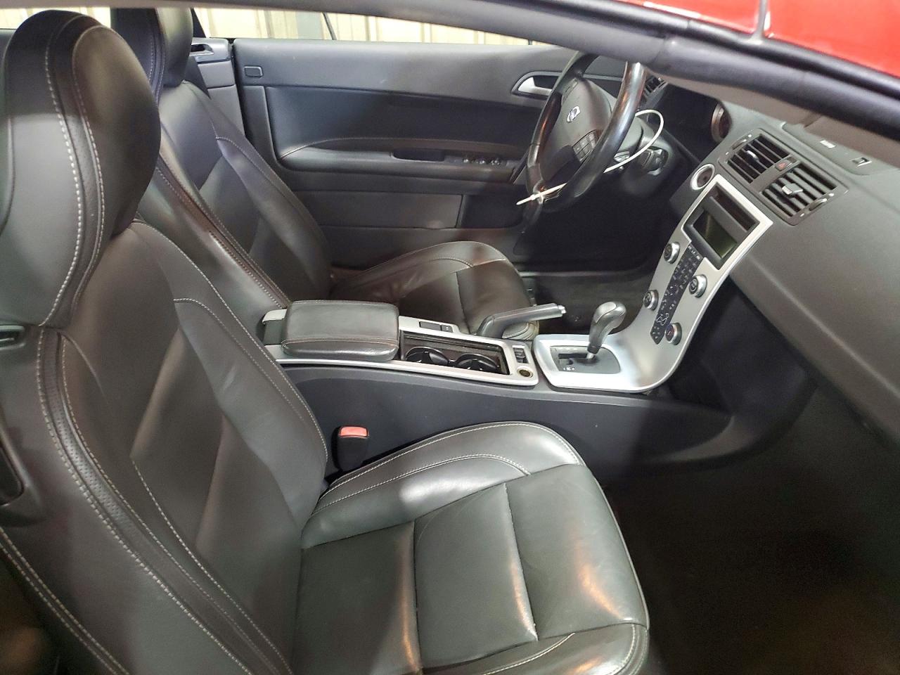 2013 VOLVO C70