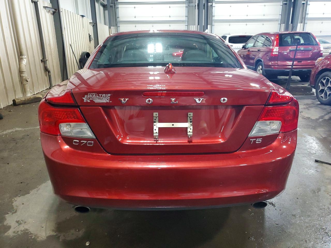 2013 VOLVO C70