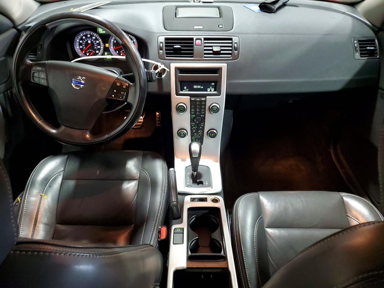 2013 VOLVO C70