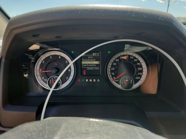 2016 RAM 1500 SLT
