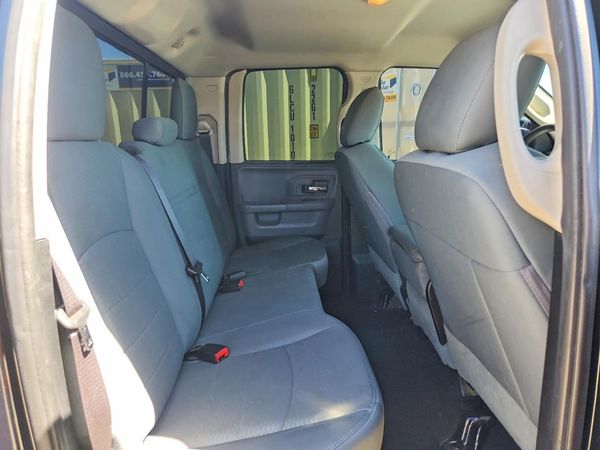 2016 RAM 1500 SLT