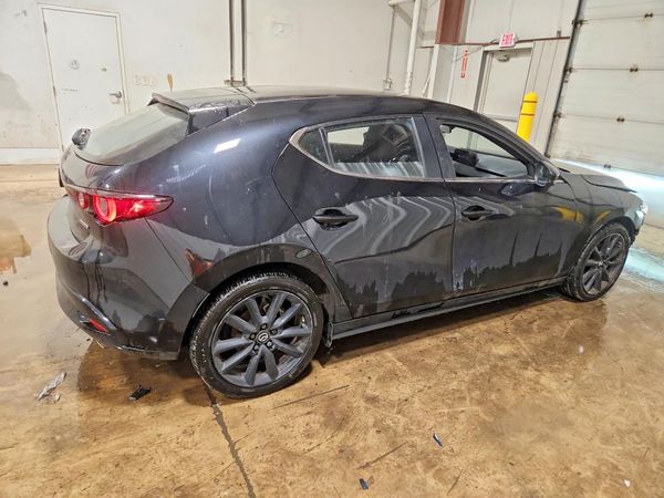 2025 MAZDA 3 Select Sport Package