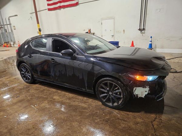 2025 MAZDA 3 Select Sport Package