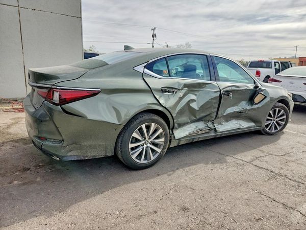 2019 LEXUS ES 350