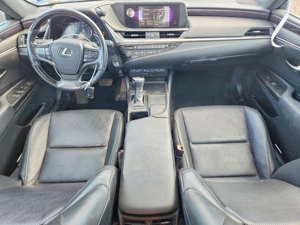 2019 LEXUS ES 350