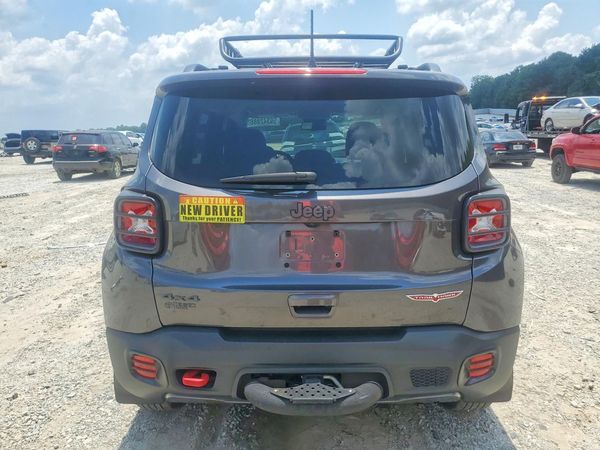2018 JEEP RENEGADE TRAILHAWK 4X4