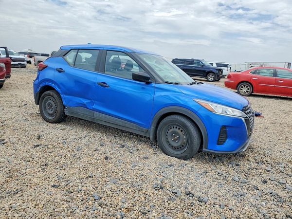 2022 NISSAN KICKS S