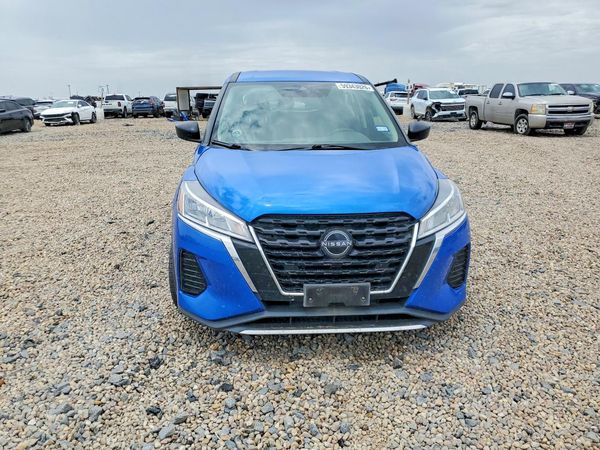 2022 NISSAN KICKS S