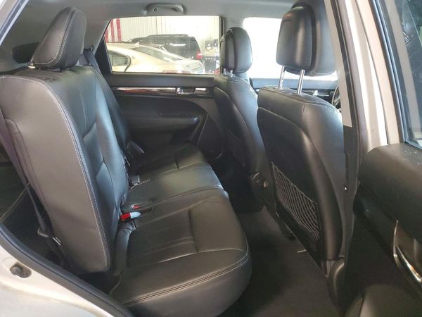 2013 KIA SORENTO SX