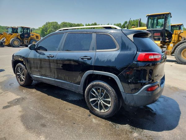 2018 JEEP CHEROKEE LATITUDE PLUS 4X4