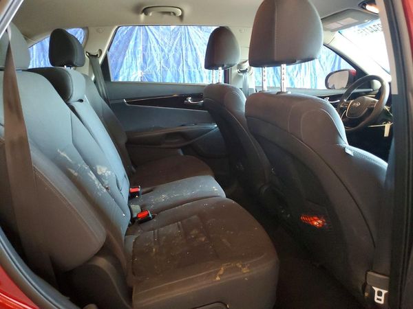 2019 KIA SORENTO L, LX, S