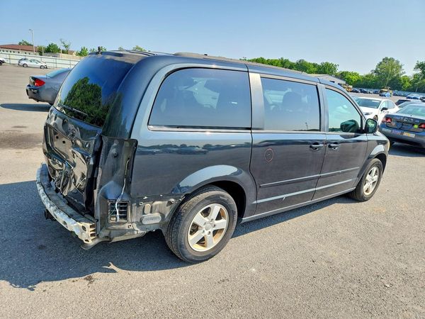 2013 DODGE GRAND CARAVAN