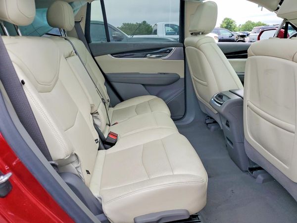2020 CADILLAC XT6 Premium Luxury