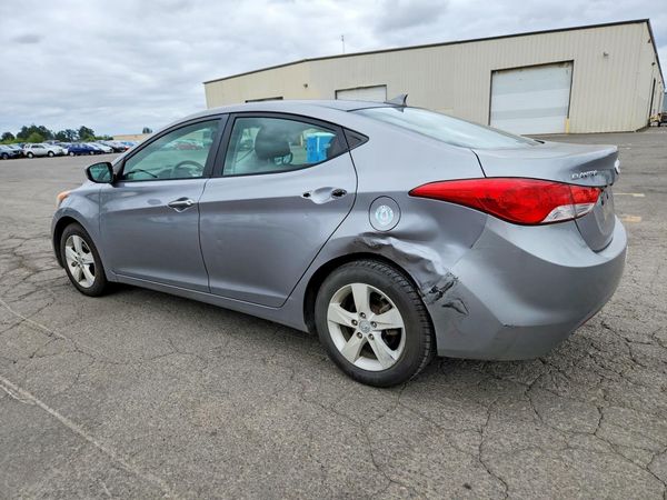 2013 HYUNDAI ELANTRA