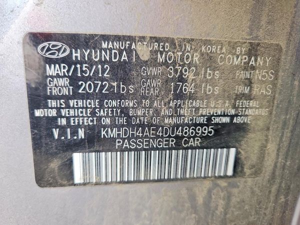 2013 HYUNDAI ELANTRA