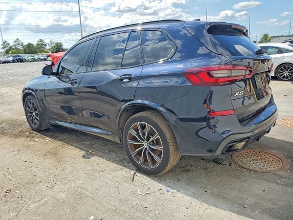 2023 BMW X5 sDrive40i