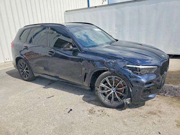 2023 BMW X5 sDrive40i