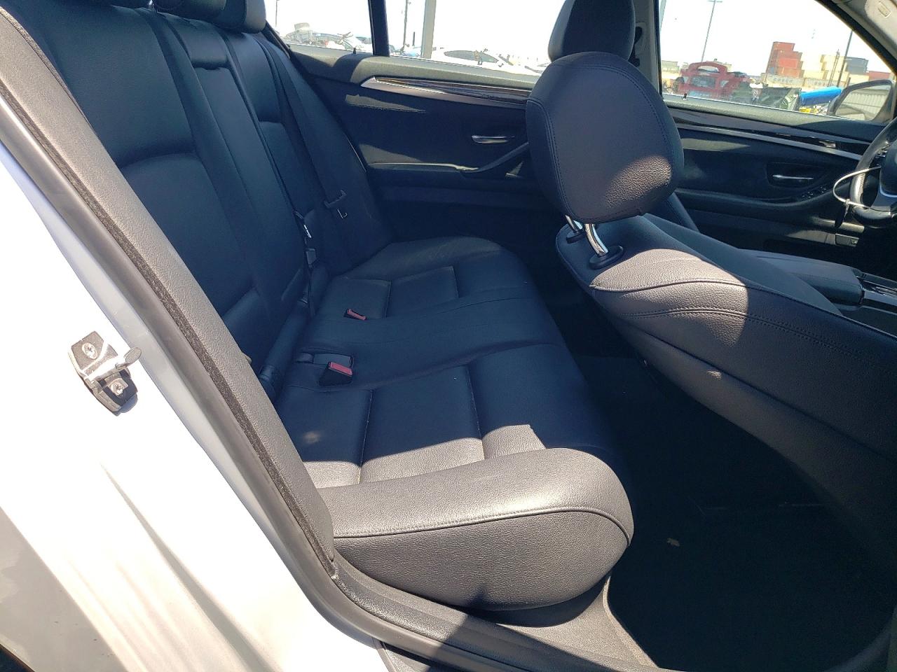 2015 BMW 528