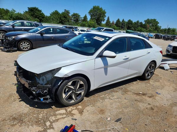 2021 HYUNDAI ELANTRA SEL w/ Premium Pkg