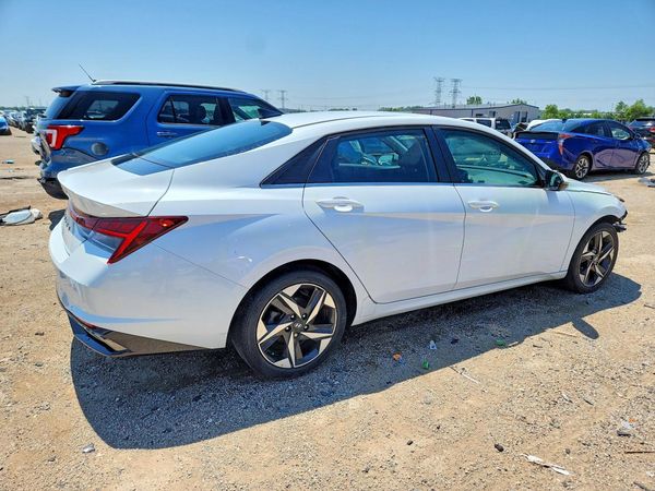 2021 HYUNDAI ELANTRA SEL w/ Premium Pkg