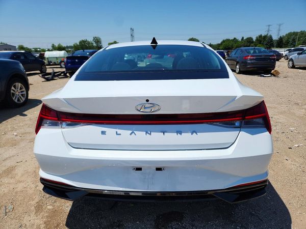 2021 HYUNDAI ELANTRA SEL w/ Premium Pkg