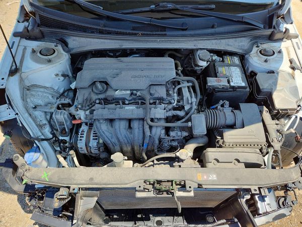 2021 HYUNDAI ELANTRA SEL w/ Premium Pkg