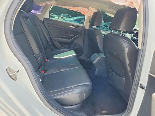 2020 VOLKSWAGEN JETTA S, SE, R-Line