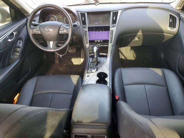 2017 INFINITI Q50