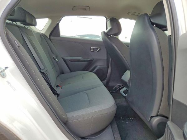 2026 KIA K4 LX, LXS