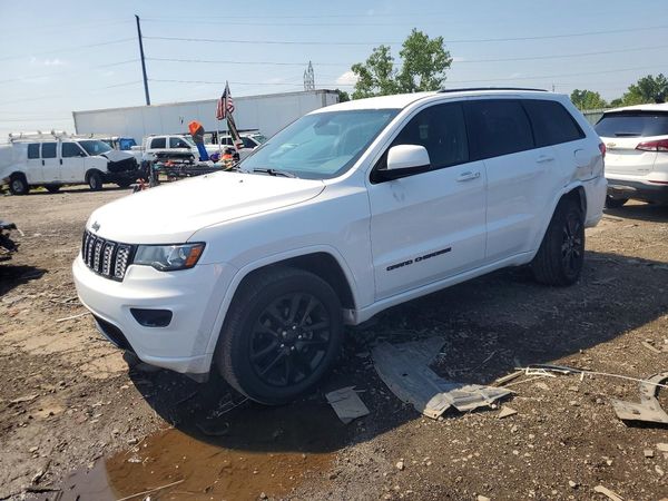 2018 JEEP GRAND CHEROKEE LAREDO 4X4