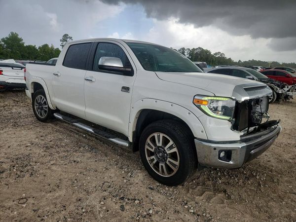 2020 TOYOTA TUNDRA Platinum Grade