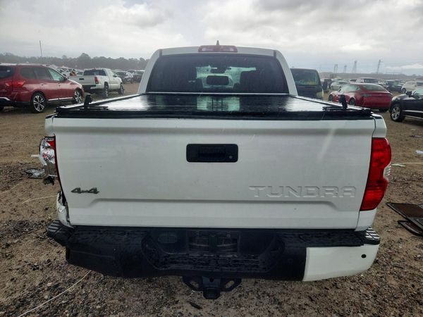 2020 TOYOTA TUNDRA Platinum Grade