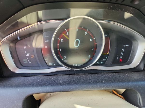 2016 VOLVO XC60 SV33 Premier