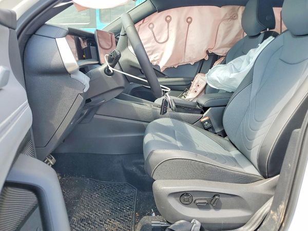 2025 VOLKSWAGEN TIGUAN 4 Motion SE R-Line Black — DENT