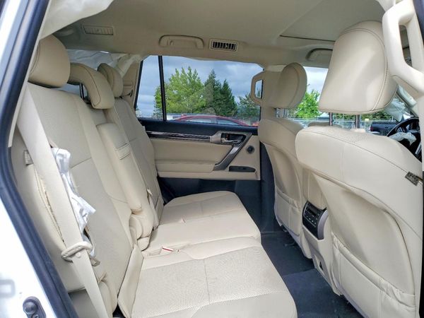 2023 LEXUS GX 460 Premium
