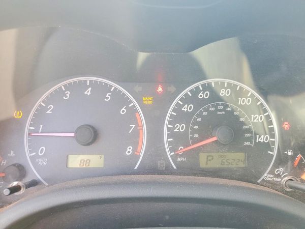 2012 TOYOTA COROLLA