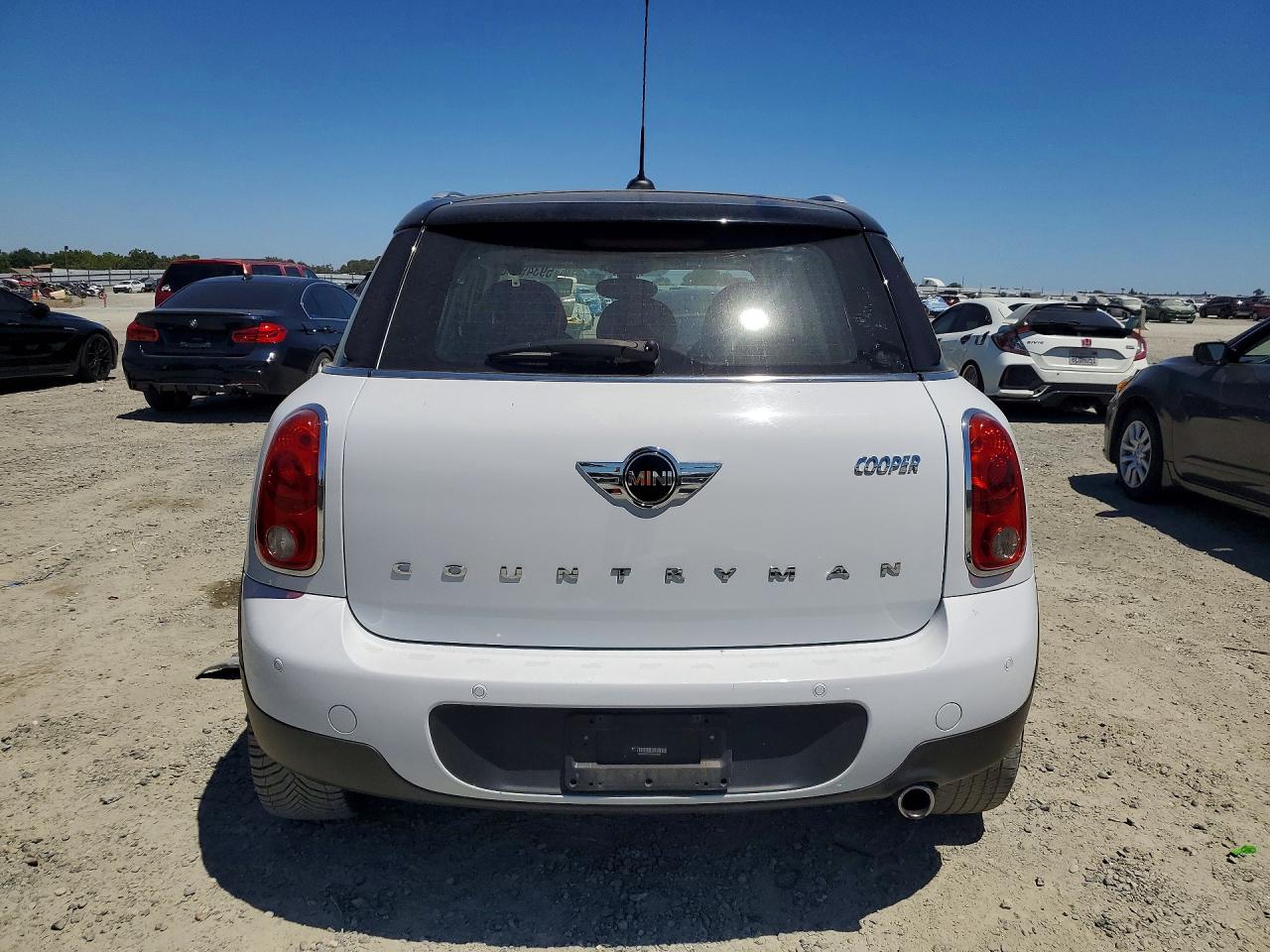2016 MINI COOPER