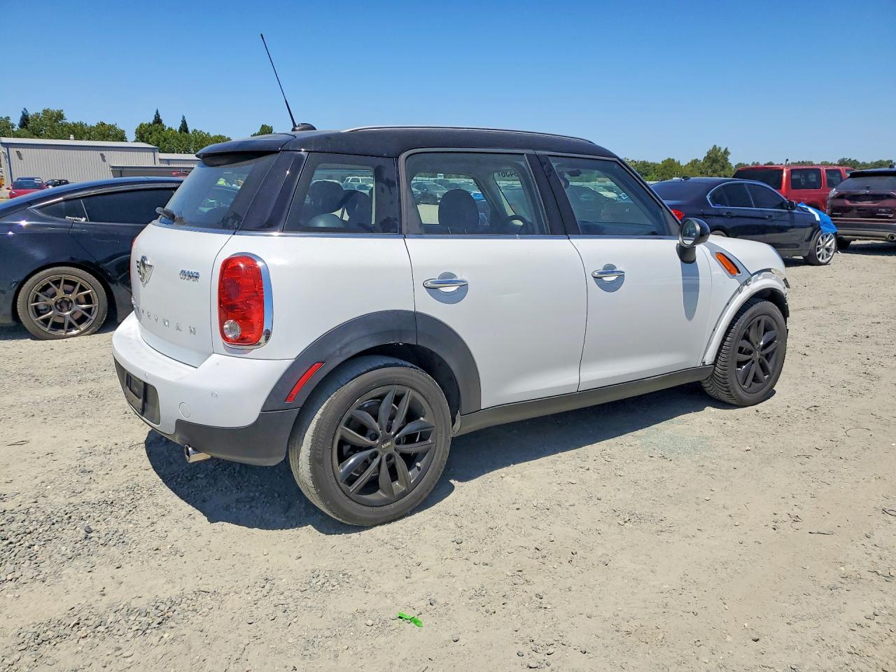 2016 MINI COOPER