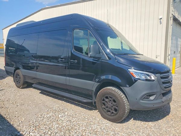 2024 MERCEDES-BENZ SPRINTER
