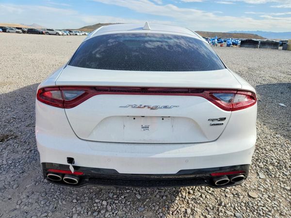 2021 KIA STINGER Base