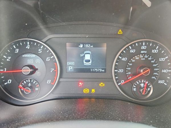 2021 KIA STINGER Base