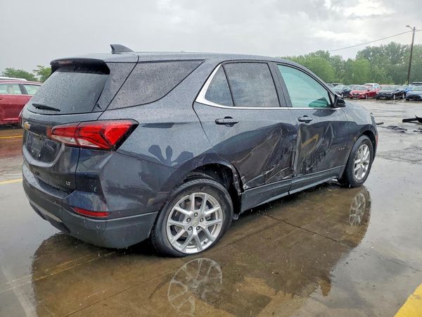 2022 CHEVROLET EQUINOX LT (1LT)
