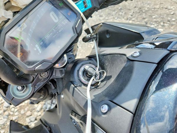 2022 KAWASAKI ZR900