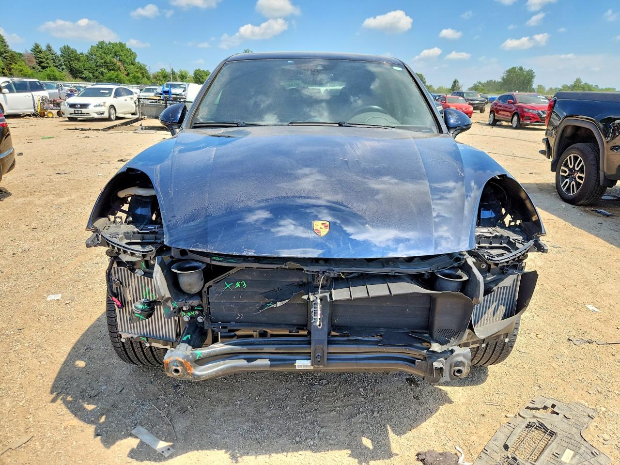 2017 PORSCHE CAYENNE