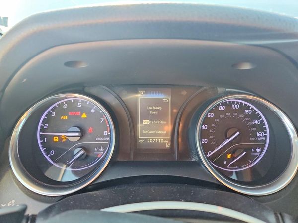 2019 TOYOTA CAMRY