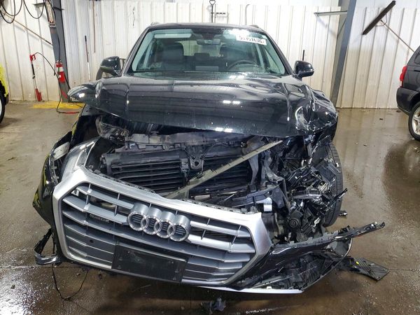 2018 AUDI Q5 quattro Premium Plus