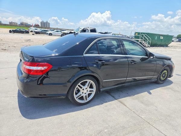 2013 MERCEDES-BENZ E