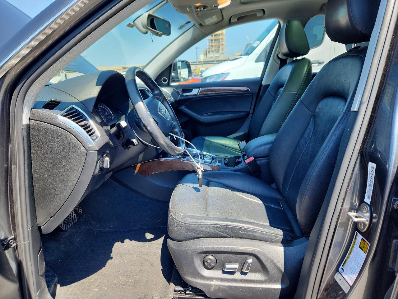 2017 AUDI Q5 quattro Premium Plus