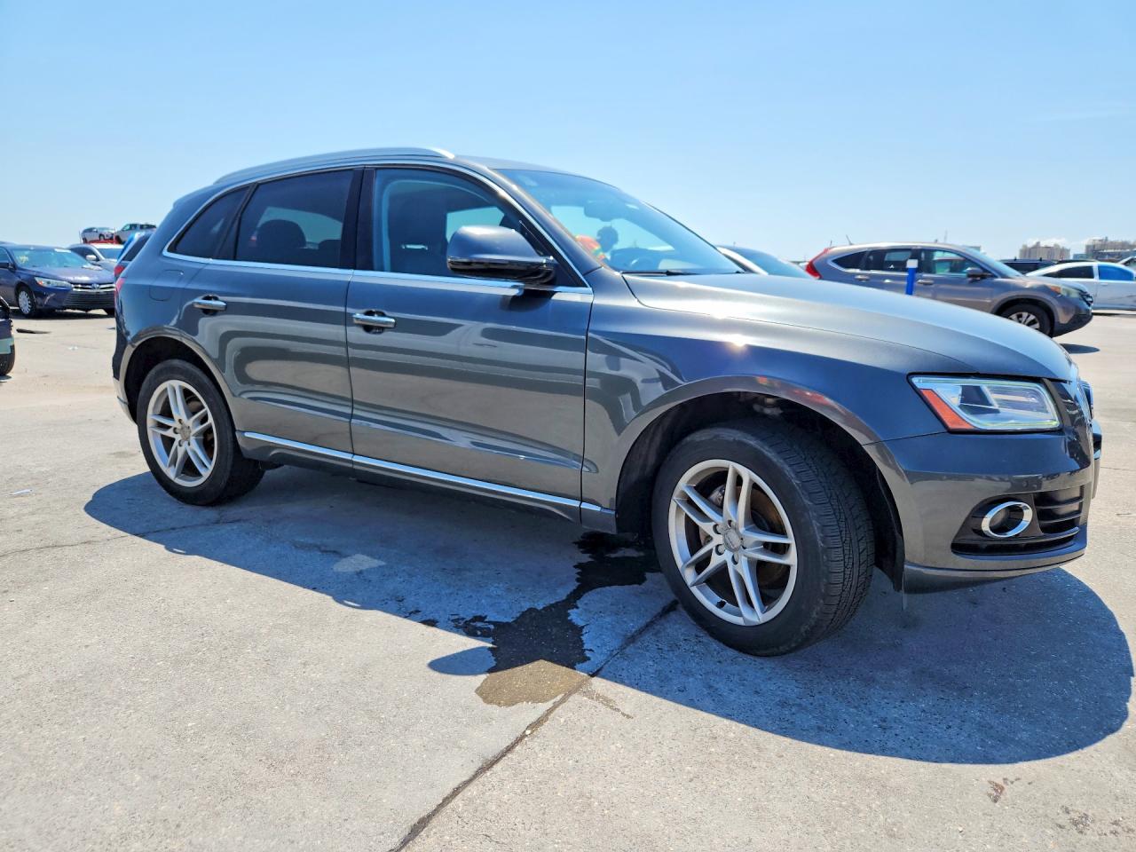 2017 AUDI Q5 quattro Premium Plus
